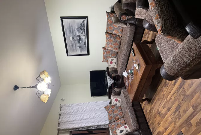 Shtepi me qera 1+1 ne Tirane - 45,000 Leke