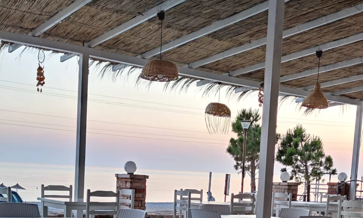 Bar Restorant me qera