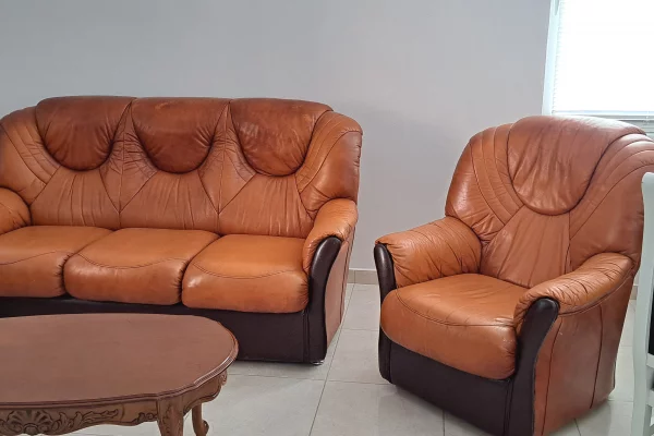 Shtepi ne shitje Apartament ne Elbasan, 1+1, Mobilimi E mobiluar, Pagesa 4,600,000  Leke.