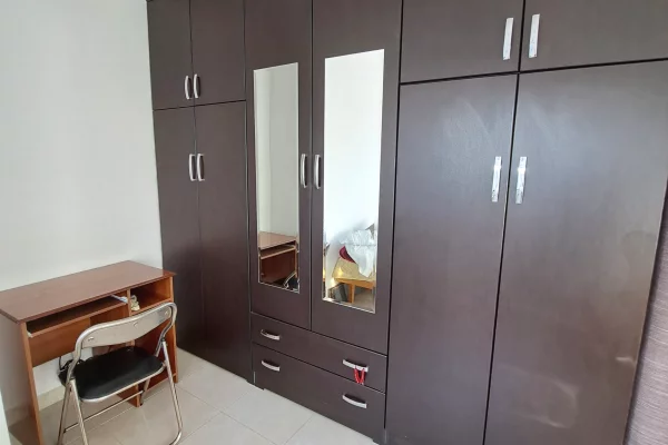 Shtepi ne shitje Apartament ne Elbasan, 1+1, Mobilimi E mobiluar, Pagesa 4,600,000  Leke.