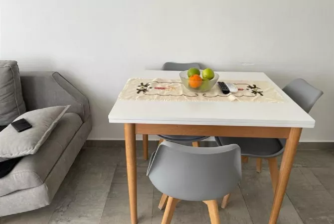 Shtepi ne shitje Apartament ne Tirane, 1+1, Mobilimi E mobiluar, Pagesa 105,000  Euro.