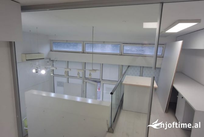 Ambient biznesi me qera 1+1 ne Tirane - 400 Euro