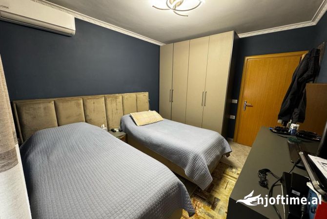 Shtepi ne shitje 3+1 ne Tirane - 185,000 Euro