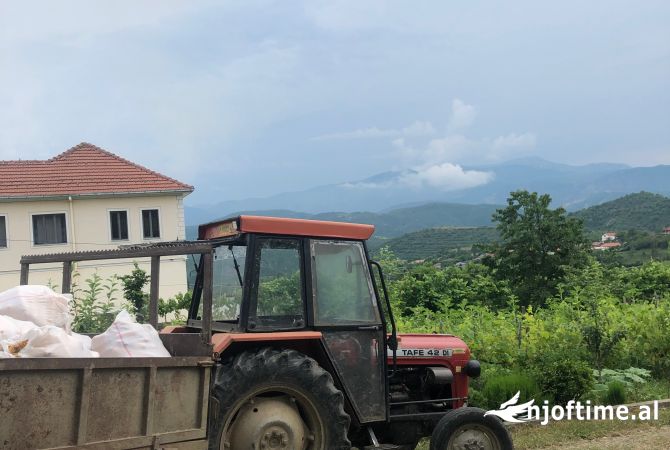 Pajisje bujqesi dhe kopshtari  ne Diber - 8,500 Euro