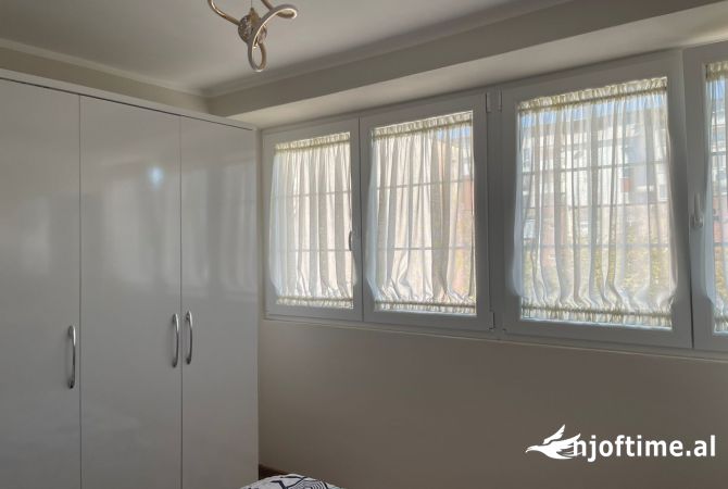 Shtepi ne shitje Apartament ne Shkoder, 2+1, Mobilimi E mobiluar, Pagesa 85,000  Euro.