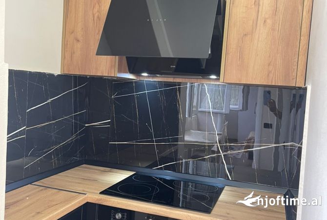 Shtepi ne shitje Apartament ne Shkoder, 2+1, Mobilimi E mobiluar, Pagesa 85,000  Euro.