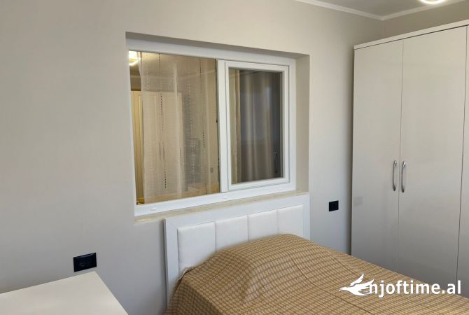 Shtepi ne shitje Apartament ne Shkoder, 2+1, Mobilimi E mobiluar, Pagesa 85,000  Euro.