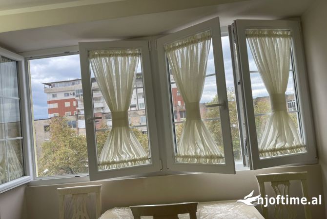 Shtepi ne shitje Apartament ne Shkoder, 2+1, Mobilimi E mobiluar, Pagesa 85,000  Euro.