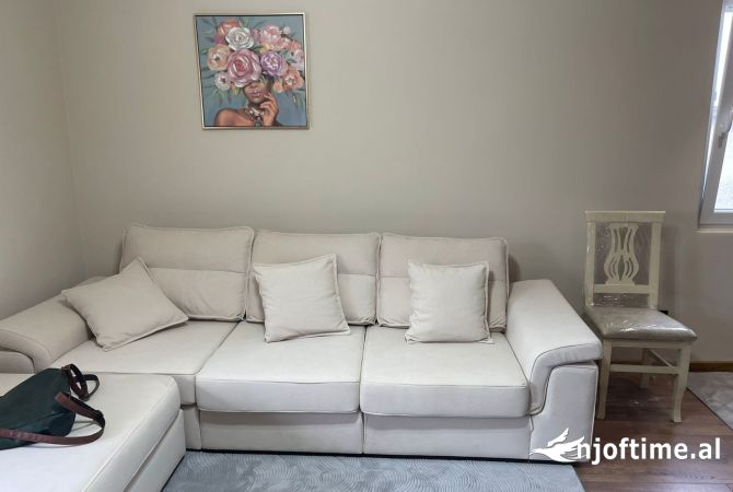 Shtepi ne shitje Apartament ne Shkoder, 2+1, Mobilimi E mobiluar, Pagesa 85,000  Euro.