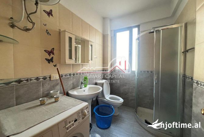 Shtepi ne shitje Apartament ne Vlore, 2+1, Mobilimi E mobiluar, Pagesa 230,000  Euro.