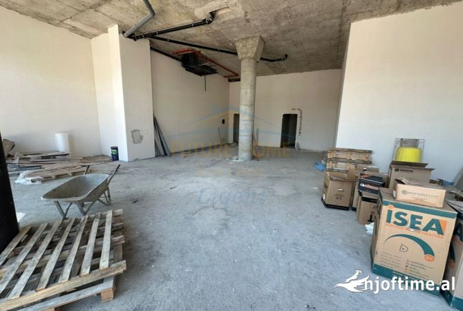 Ambient biznesi me qera 1+1 ne Tirane - 5,000 Euro