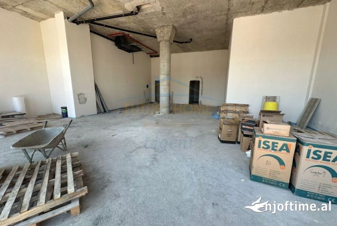 Ambient biznesi me qera 1+1 ne Tirane - 5,000 Euro