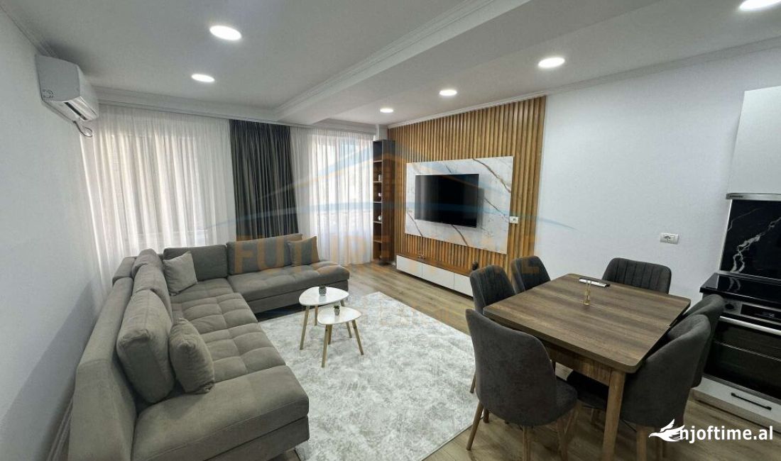 Shtepi ne shitje Apartament ne Tirane, 2+1, Mobilimi E mobiluar, Pagesa 85,000  Euro.