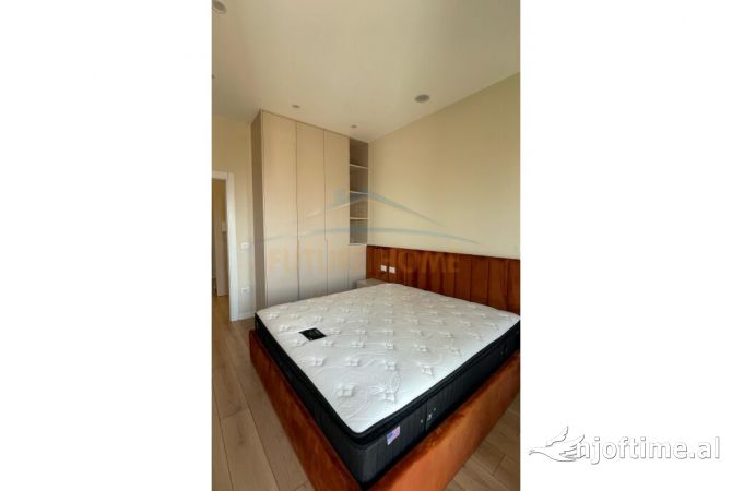 Shtepi me qera Apartament ne Tirane, 1+1, Mobilimi E mobiluar, Pagesa 650  Euro.