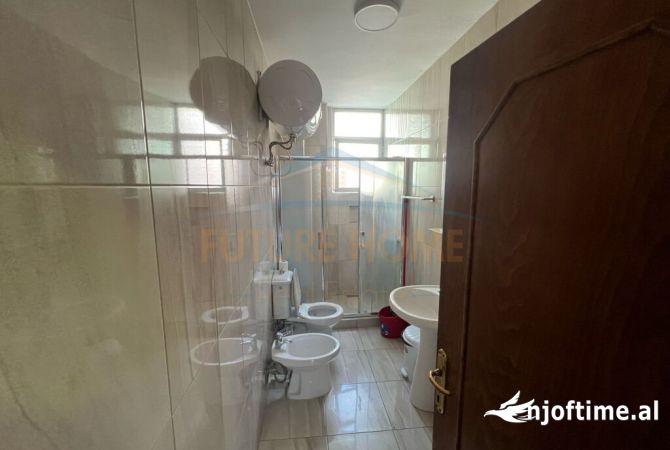 Shtepi me qera 2+1 ne Tirane - 550 Euro