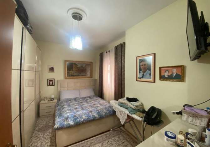 Shtepi ne shitje Apartament ne Tirane, 1+1, Mobilimi E mobiluar, Pagesa 149,000  Euro.