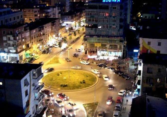Ambient biznesi me qera 1+1 ne Tirane - 1,400 Euro
