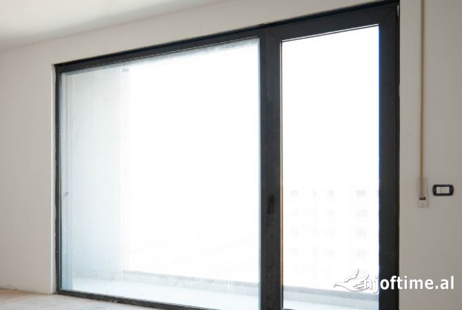 Shitet, Apartament 2+1 ,Akses Tirana,Ish Dogana.