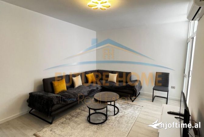 Shtepi me qera 1+1 ne Tirane - 680 Euro