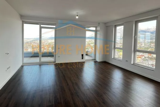 Shtepi ne shitje Apartament ne Tirane, 2+1, Mobilimi Bosh, pa mobiluar, Pagesa 250,000  Euro.