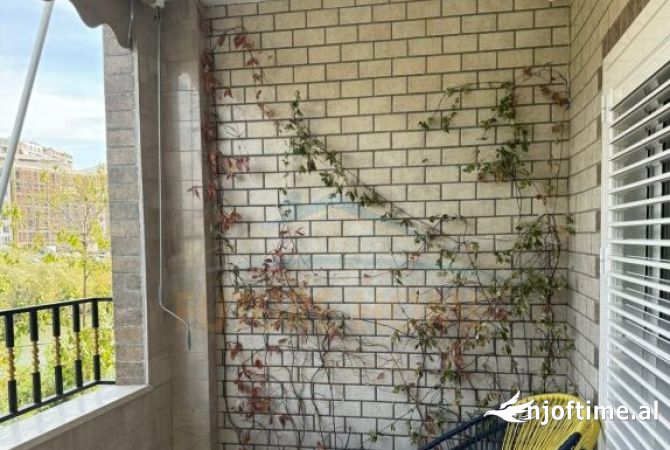 Shtepi ne shitje 2+1 ne Tirane - 280,000 Euro