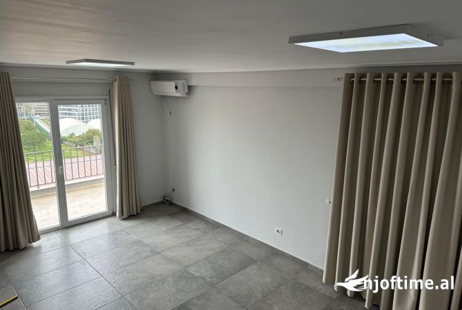 Ambient biznesi me qera 3+1 ne Tirane - 850 Euro