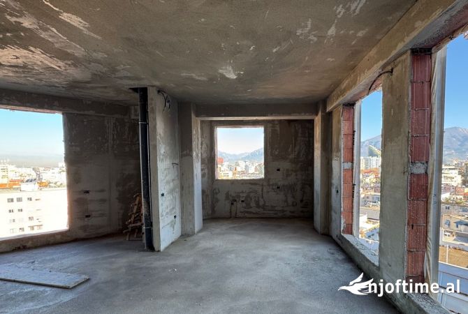 Apartment for sale in Tirana 2+1, Emty