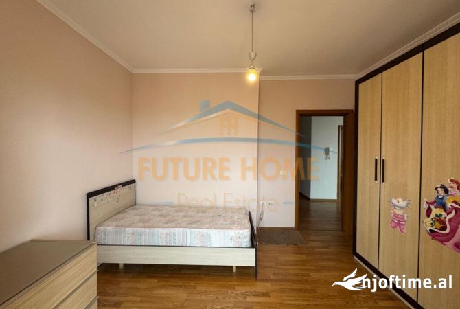 Shtepi ne shitje Apartament ne Tirane, 2+1, Mobilimi E mobiluar, Pagesa 350,000  Euro.