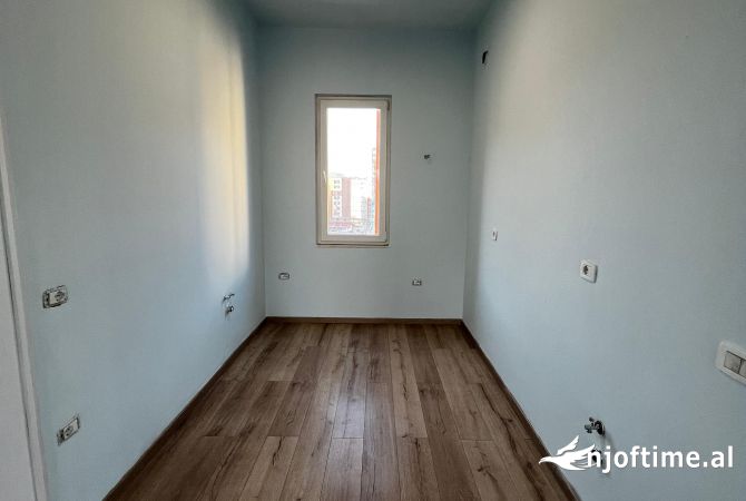 Apartment for sale in Tirana 2+1, Emty