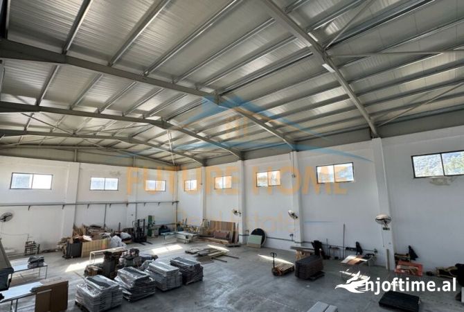 Ambient biznesi me qera 4+1 ne Tirane - 3,000 Euro