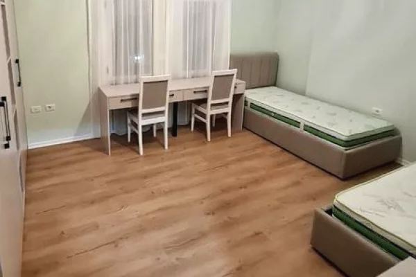 Shtepi ne shitje 2+1 ne Tirane - 210,000 Euro