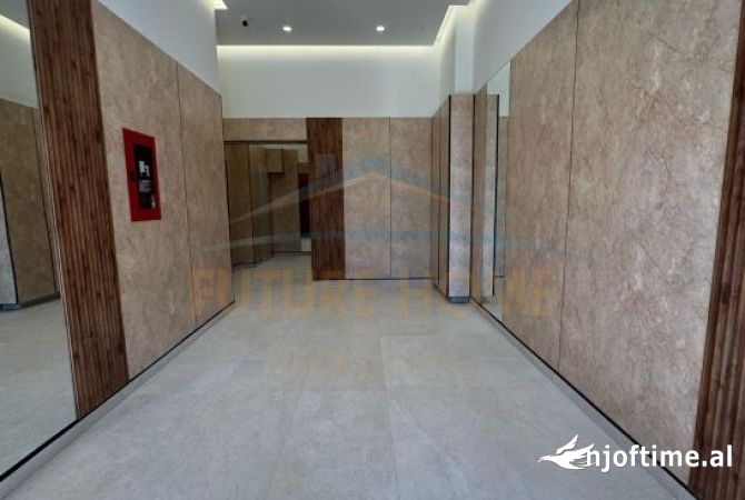 Shtepi ne shitje Apartament ne Tirane, 2+1, Mobilimi Bosh, pa mobiluar, Pagesa 287,000  Euro.