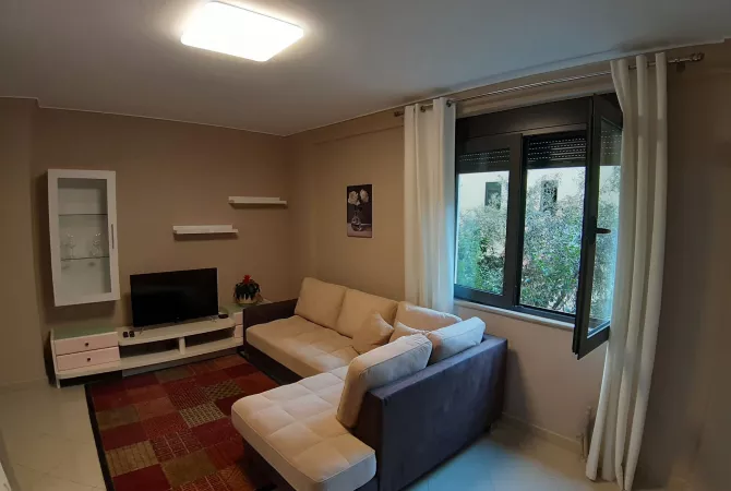 Casa in affitto 1+1 a Tirana - 60,000 Leke