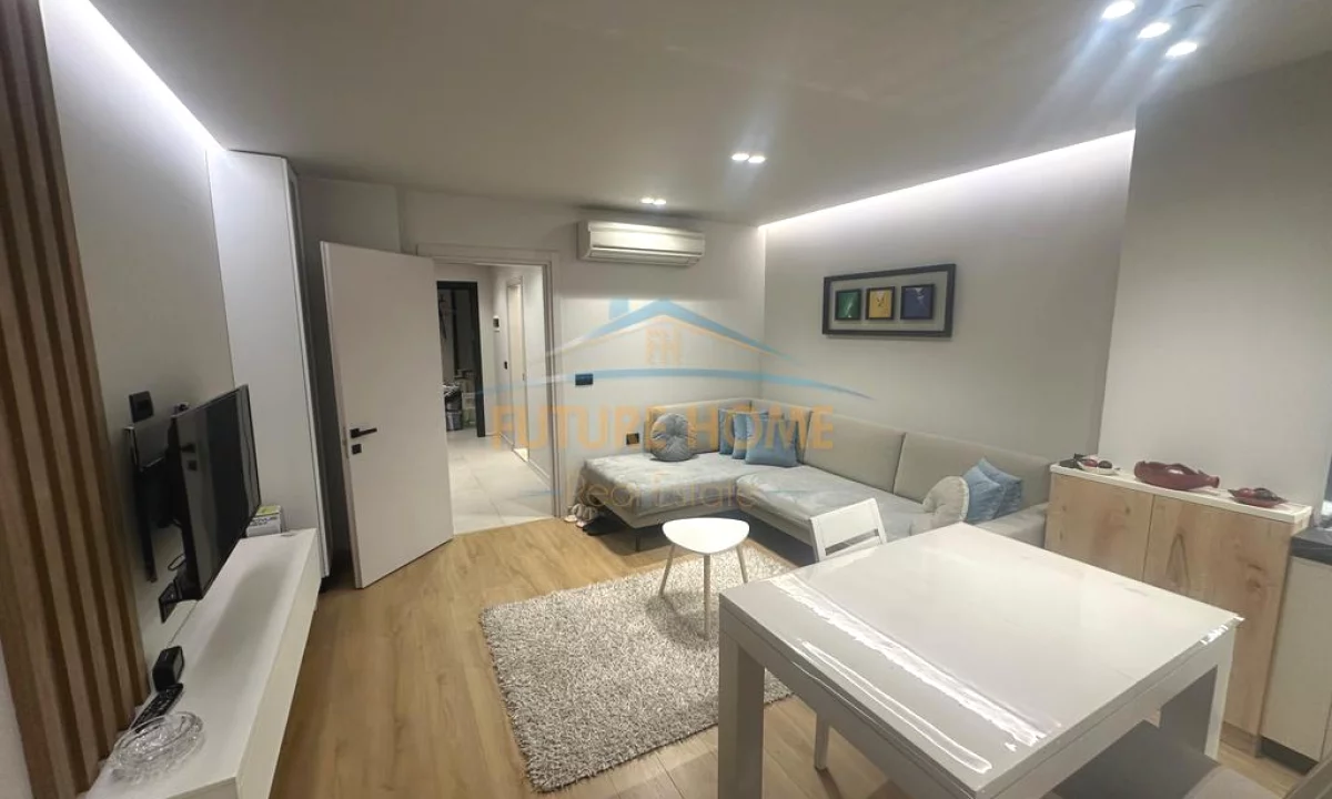 Shtepi me qera Apartament ne Tirane, 1+1, Mobilimi E mobiluar, Pagesa 800  Euro.
