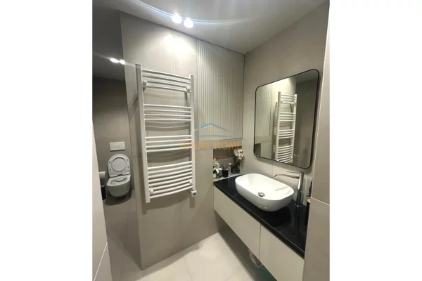 Shtepi me qera Apartament ne Tirane, 1+1, Mobilimi E mobiluar, Pagesa 800  Euro.