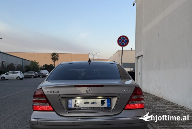 Cars for sale in Tirana - 3,800 Euro