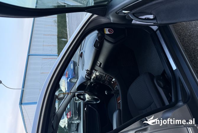 Auto in Vendita  a Tirana - 3,800 Euro