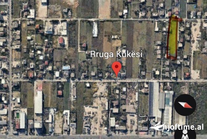 Truall ose Toke  ne Tirane - 50,000 Euro
