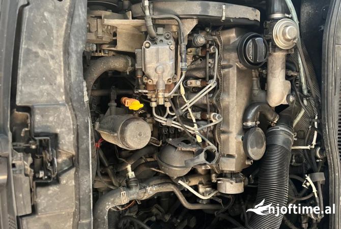 Auto in Vendita  a Kavaja - 800 Euro