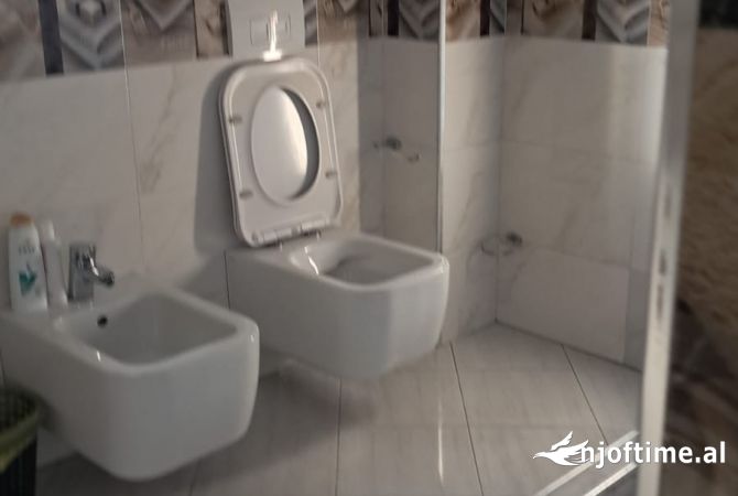 Shtepi me qera 3+1 ne Tirane - 500 Euro