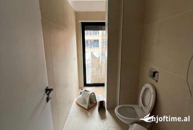 Shtepi me qera Apartament ne Tirane, 1+1, Mobilimi E mobiluar, Pagesa 550  Euro.