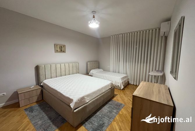 Shtepi me qera Apartament ne Tirane, 1+1, Mobilimi E mobiluar, Pagesa 500  Euro.