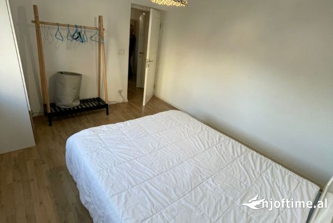 Shtepi me qera 2+1 ne Tirane - 750 Euro