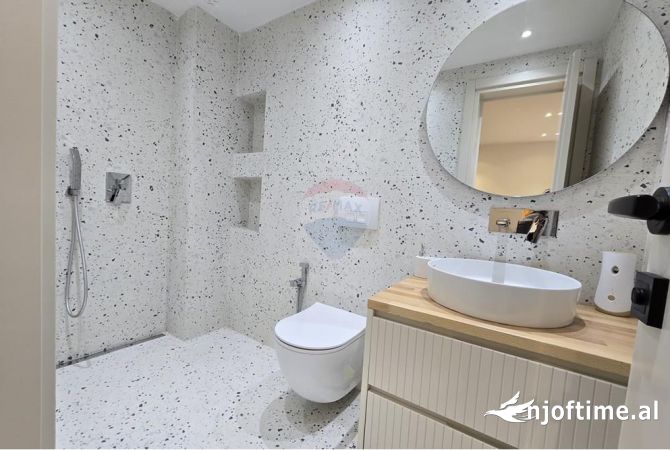 Shtepi me qera Apartament ne Tirane, 1+1, Mobilimi E mobiluar, Pagesa 550  Euro.