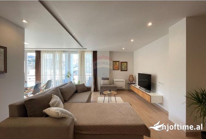 Shtepi ne shitje 3+1 ne Tirane - 275,000 Euro