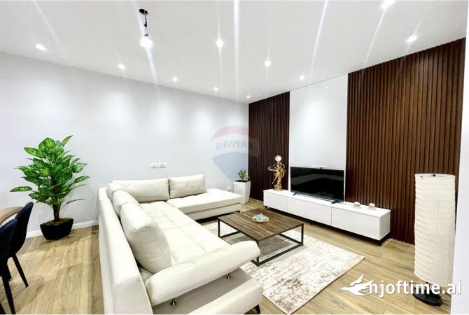 Shtepi me qera 1+1 ne Tirane - 800 Euro