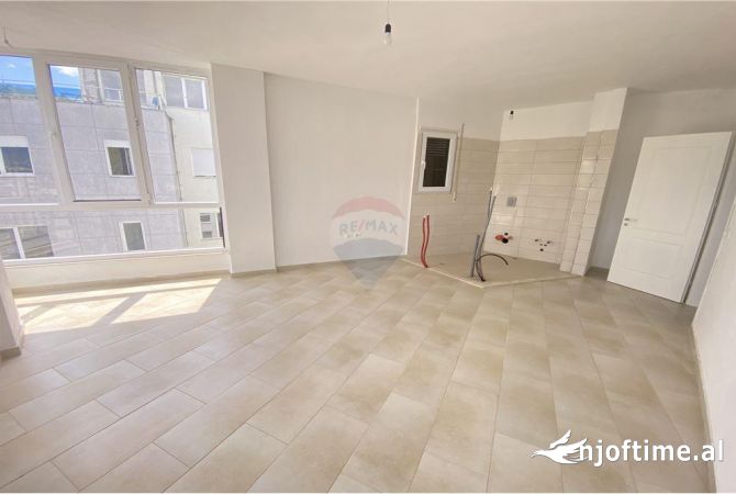 Shtepi ne shitje 2+1 ne Tirane - 184,000 Euro
