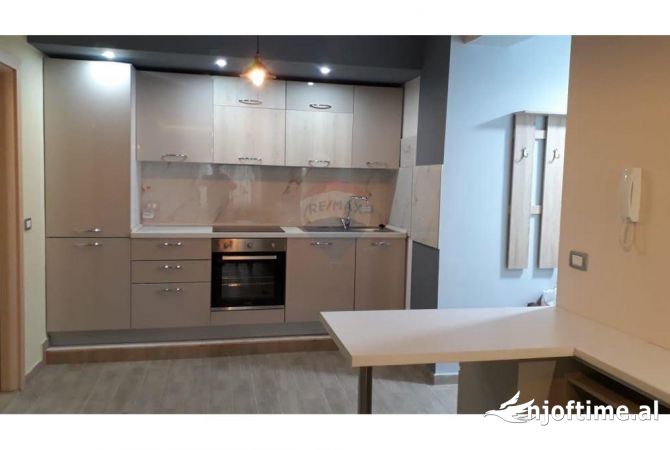 Shtepi me qera 2+1 ne Tirane - 500 Euro