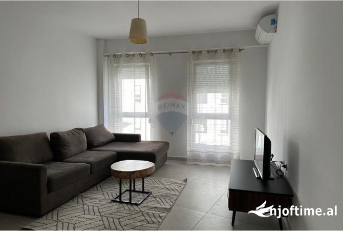 Shtepi me qera 1+1 ne Tirane - 550 Euro