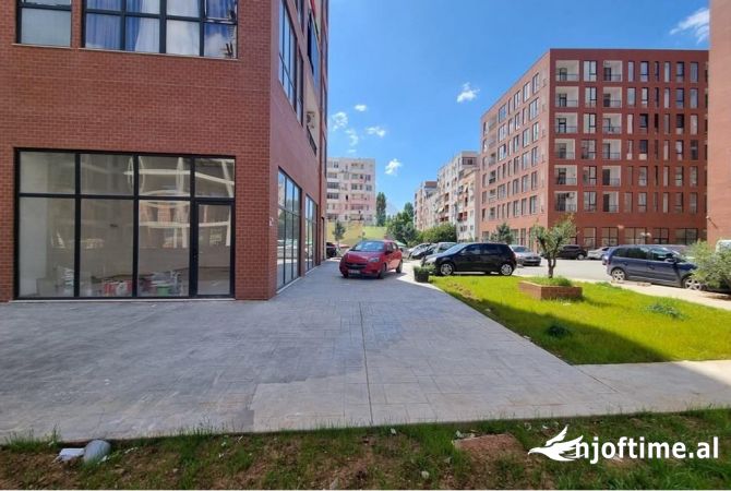 Ambient biznesi me qera 1+1 ne Tirane - 1,200 Euro